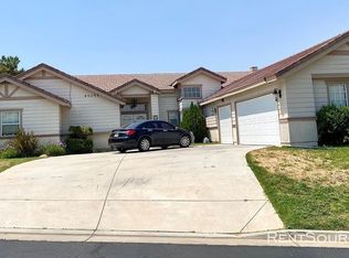 41055 Heights Dr, Palmdale, CA 93551