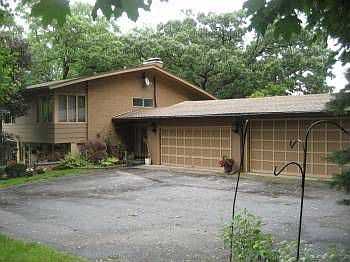 3rd image of 4975 Glendale Dr