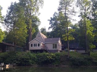 590 Old Lock 12 Rd #12, Morgantown, WV 26501