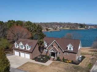 193 Walker Point, Seneca, SC 29672