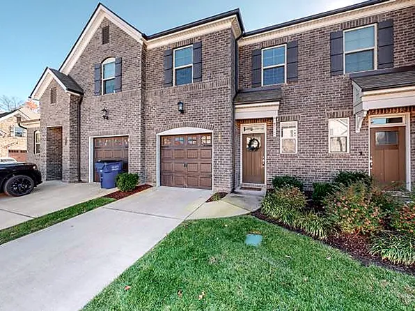 2805 Haversack Cir, Murfreesboro, TN 37128