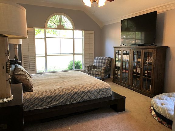 4th image of 3613 Stone Creek Ln