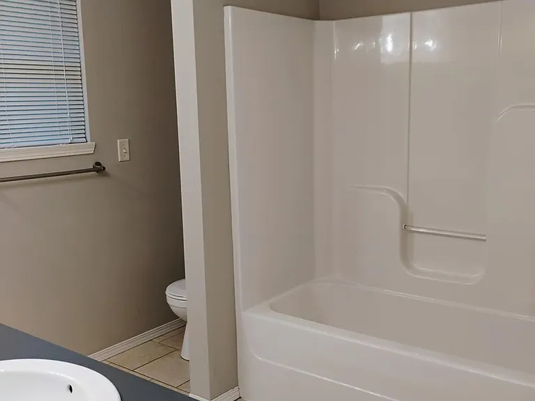 1818 N Nickelton Ct — Photo 16