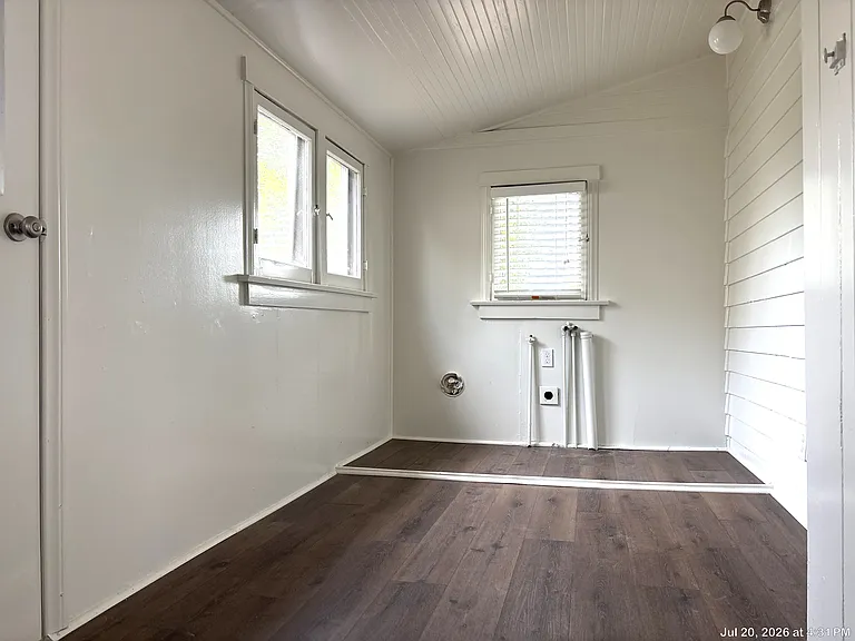 138 W Montecito Ave #B — Photo 8