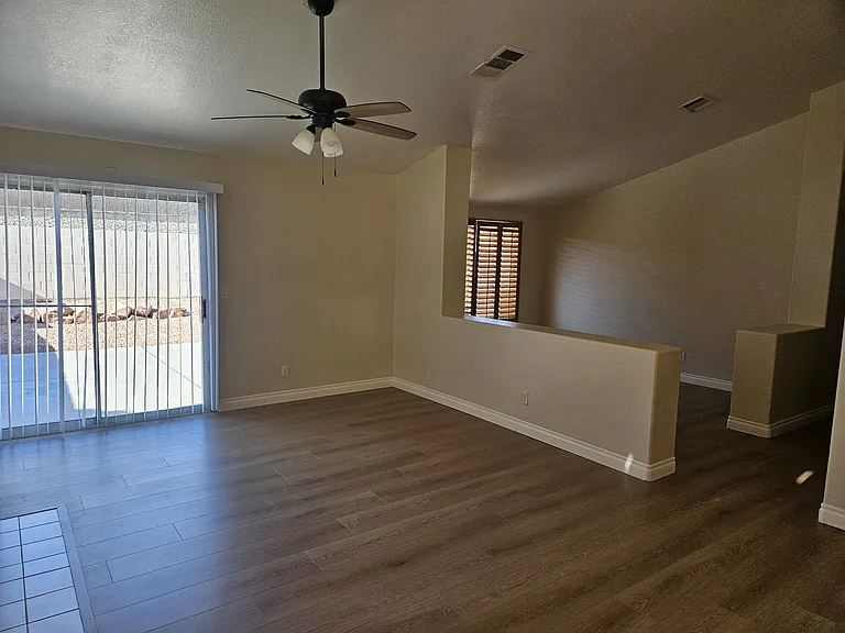 3263 Morning Springs Dr — Photo 2