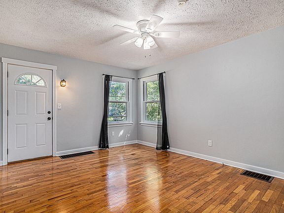 3rd image of 42 27th St S