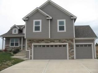 333 S 132nd Ter, Bonner Springs, KS 66012