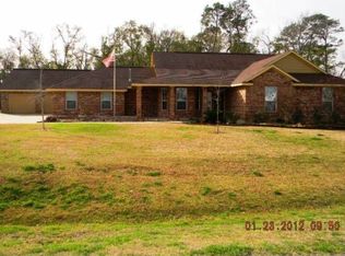 5302 Pine Needle Dr, Old River Winfree, TX 77535
