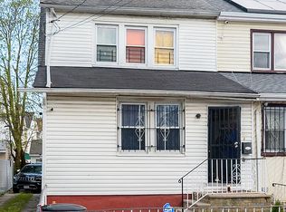17138 105th Ave, Jamaica, NY 11433