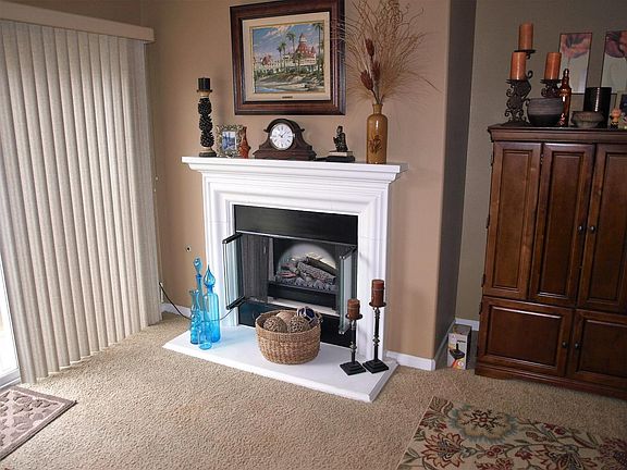 5th image of 5572 Meadow Brook Way