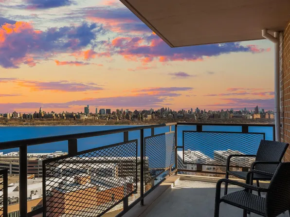 8800 Boulevard East APT 5E, North Bergen, NJ 07047
