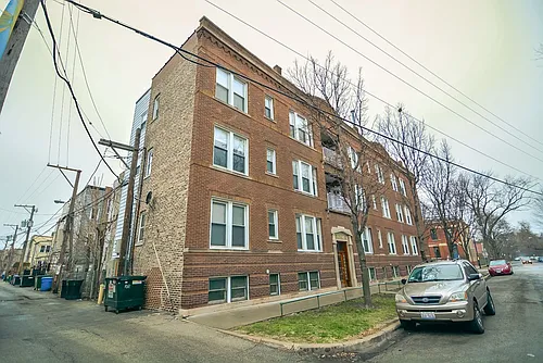 852 N Leavitt St Photo 1