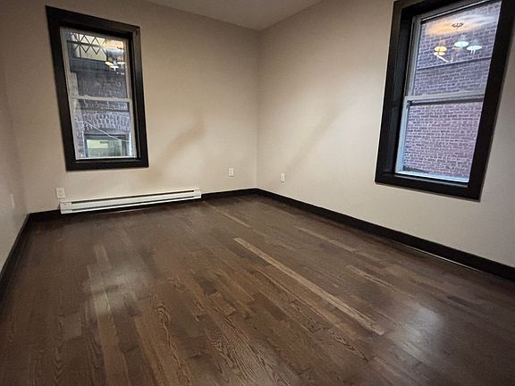 3rd image of 55 Lincoln St #1S