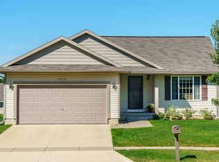 1914 Probst Ct SW, Cedar Rapids, IA 52404