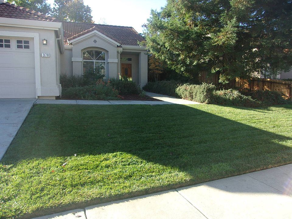 1st image of 378 Sun Valley Way