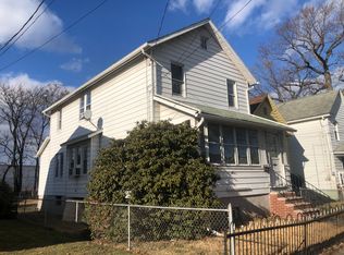 7 Bowman Ave, Kingston, PA 18704