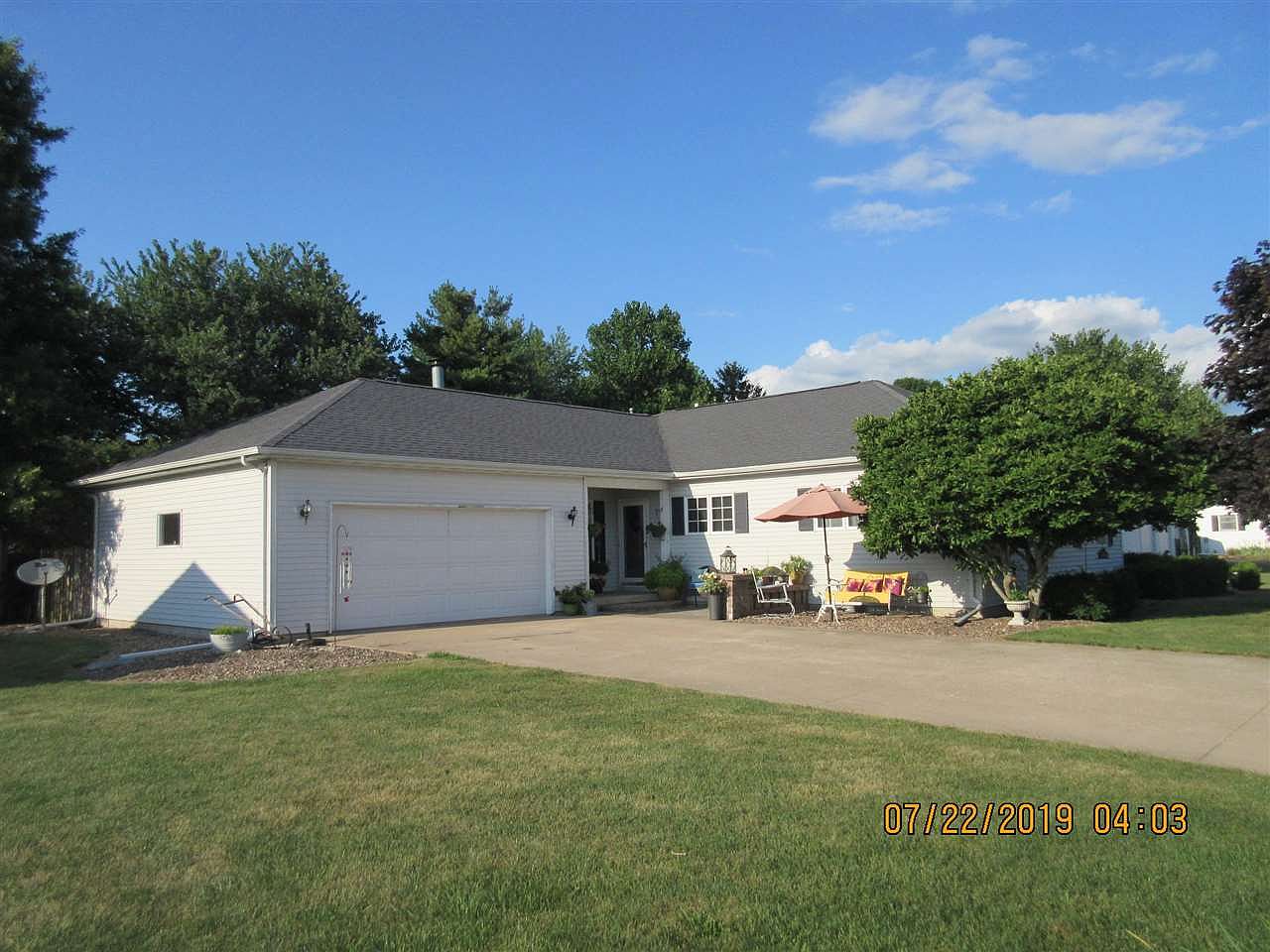 570 Colleen St, Woodhull, IL 61490 Zillow