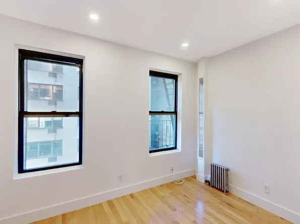 238 East 58th Street image 2 of 6