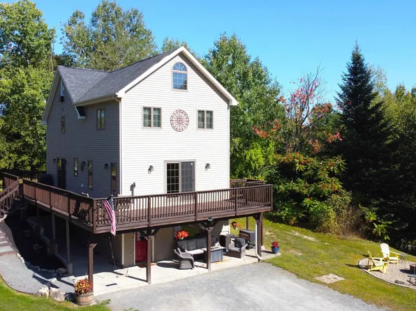 113 Appletree Lane, Newport City, VT 05855
