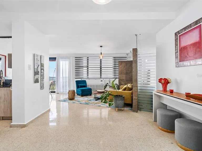 1202 Avenue Magdalena #702 — Photo 4