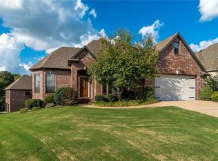 6819 W Shadow Valley Rd, Rogers, AR 72758