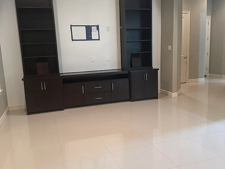 2605 Grand Canal Dr — Photo 9