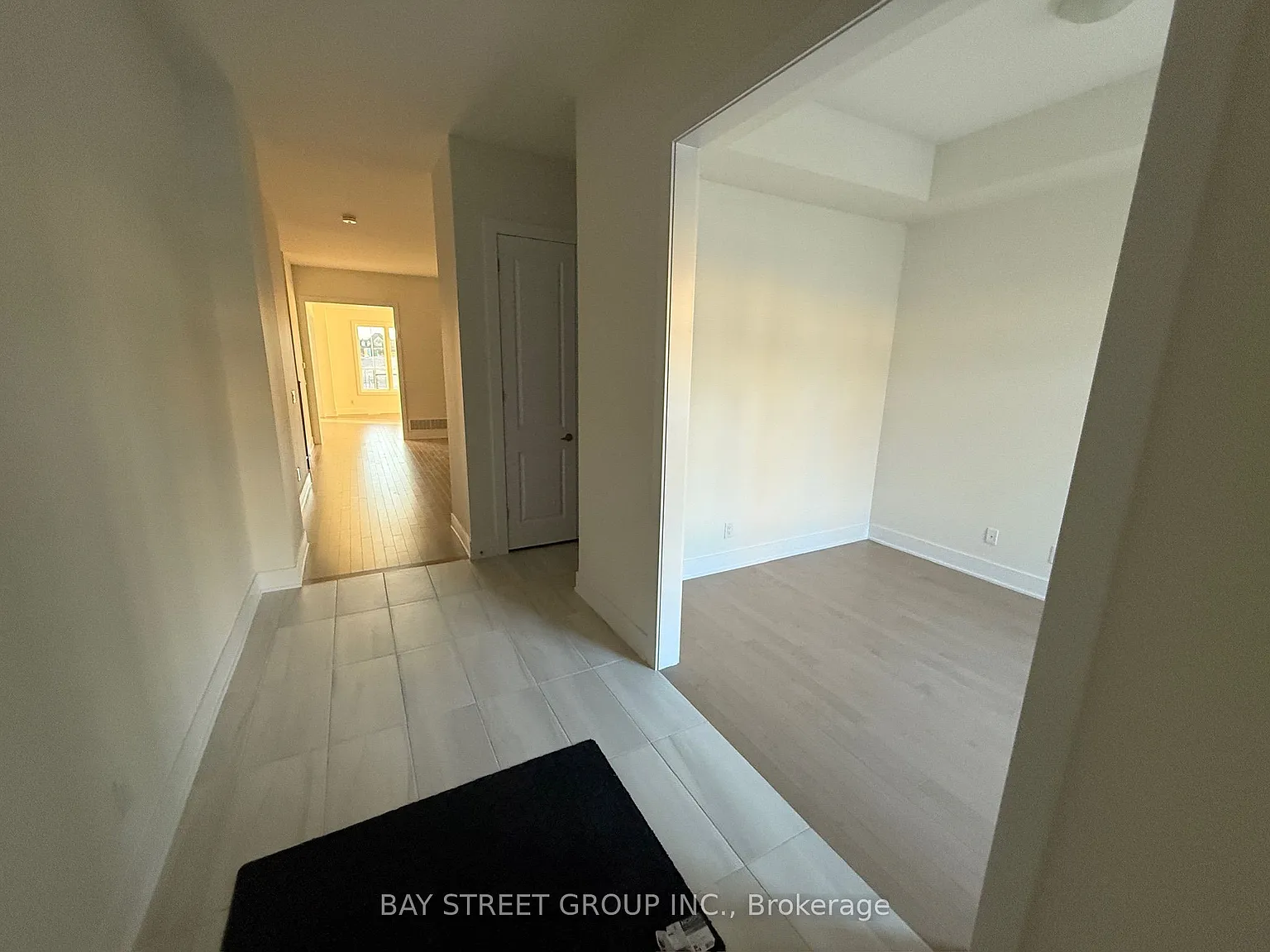 5 bed, $5,250 — Photo 3