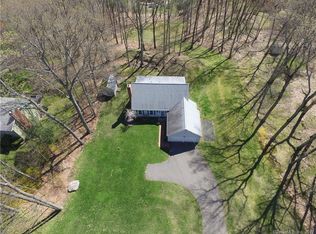 197 Vernon St W, Manchester, CT 06042