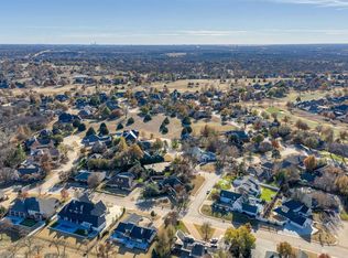 1200 Oak Tree Dr, Edmond, OK 73025