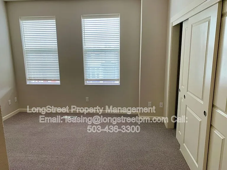 11457 SW Mont Blanc St — Photo 17