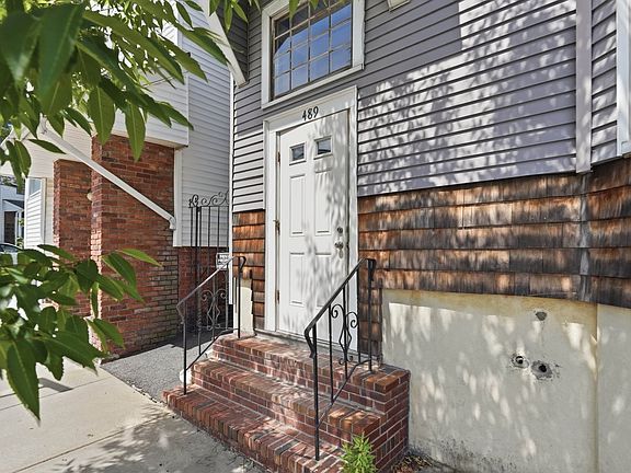 2nd image of 487-489 Sumner St #1