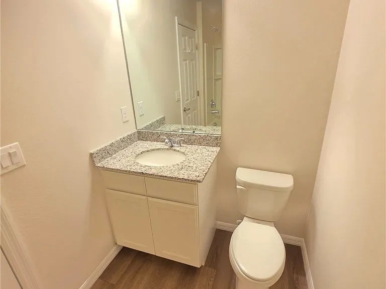 1604 Marble St — Photo 24