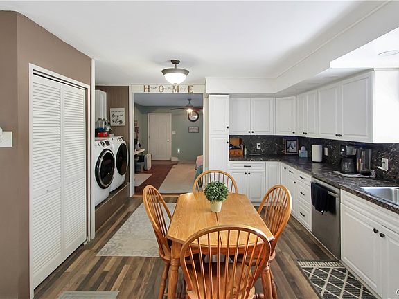 3rd image of 6924 Shady Ave