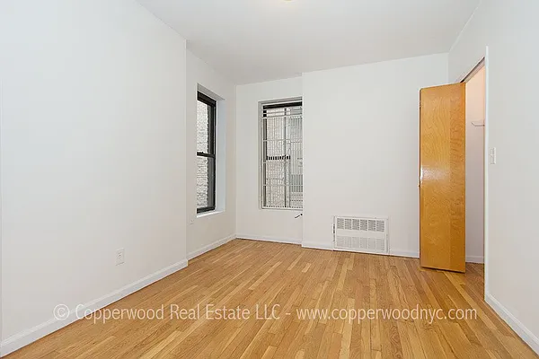 Rented by Copperwood Real Estate | media 13