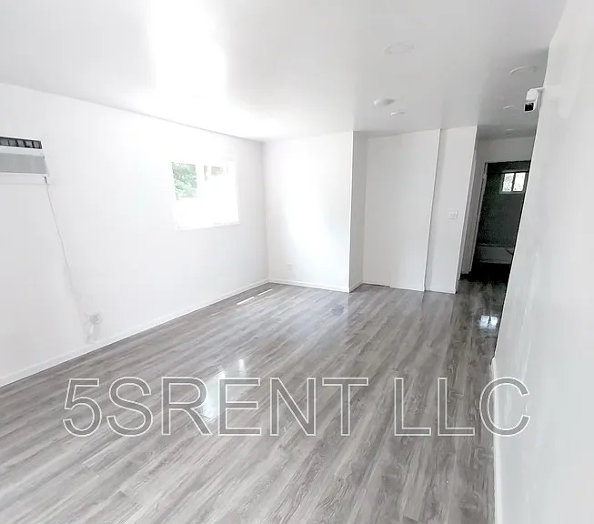 2751 Faber Ave #2 — Photo 2