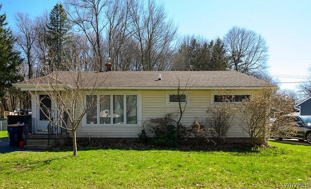 94 Bridlewood Dr photo 1