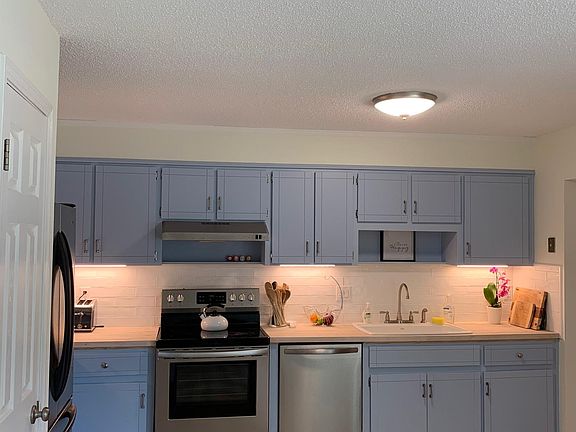 4th image of 846 Mary St #B