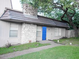709 Castle Ridge Rd, Austin, TX