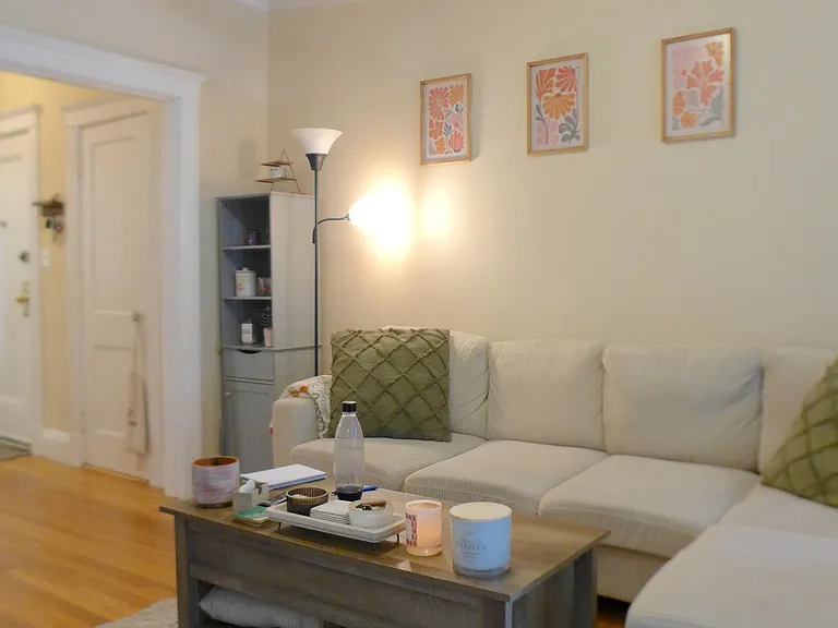 14 Mount Hood Rd — Photo 7