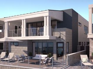 209 Ocean Ave, Seal Beach, CA 90740