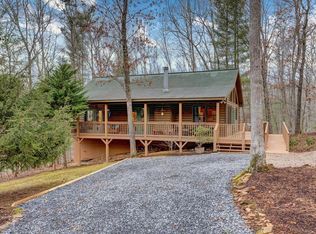 122 Whitaker Ln, Murphy, NC 28906