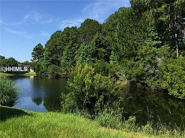 2nd image of 23 Sawmill Forest Dr