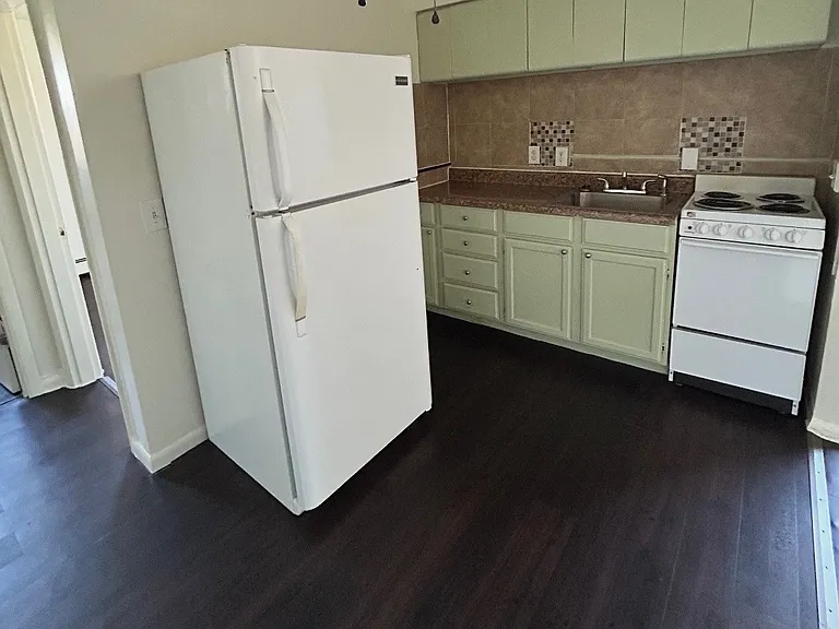 2986 Woodrow Ave #6 — Photo 4