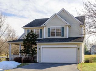 101 Berkshire Ln, Avondale, PA 19311