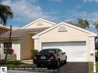 591 Royal Palm Way, Fort Lauderdale, FL 33325