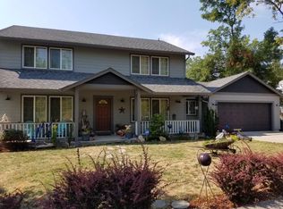 151 Silverdust Dr, Kalama, WA