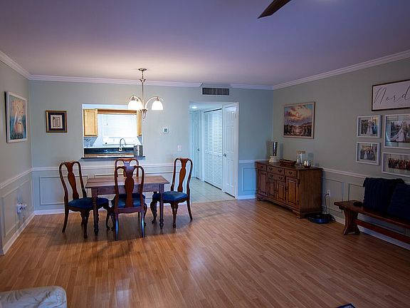5th image of 10354 Carrollwood Ln APT 197