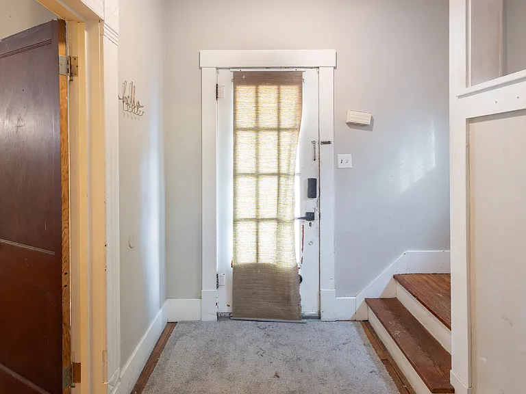 711 Osage St — Photo 5