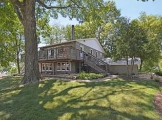 4613 Hanover Rd, Mound, MN 55364