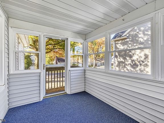 5th image of 879 Odonnell Ave